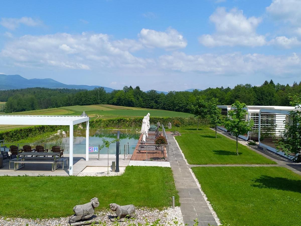 Glamping Maleric With Natural Pool Dragatus Ngoại thất bức ảnh